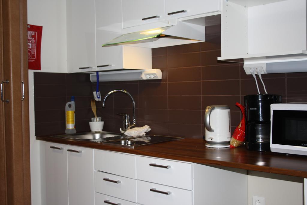 Santasport Hostel โรวานิเอมิ ภายนอก รูปภาพ
